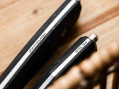 Daily Knives AK1 Droppoint Grenadill -Magnum || United Cutlery || SOG Verkaufsgeschäft boeker manufaktur solingen daily knives ak1 droppoint grenadill 125502 4 1280x1280